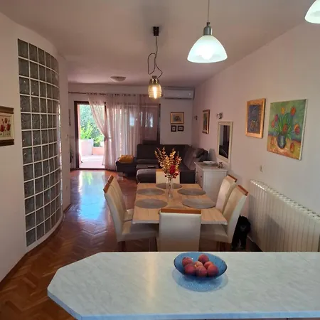 Apartamento Paulina *